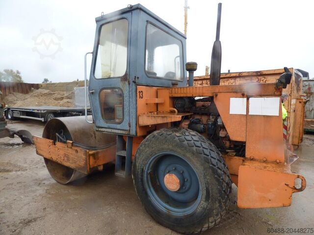 Walzenzug CASE-VIBROMAX W602 BD