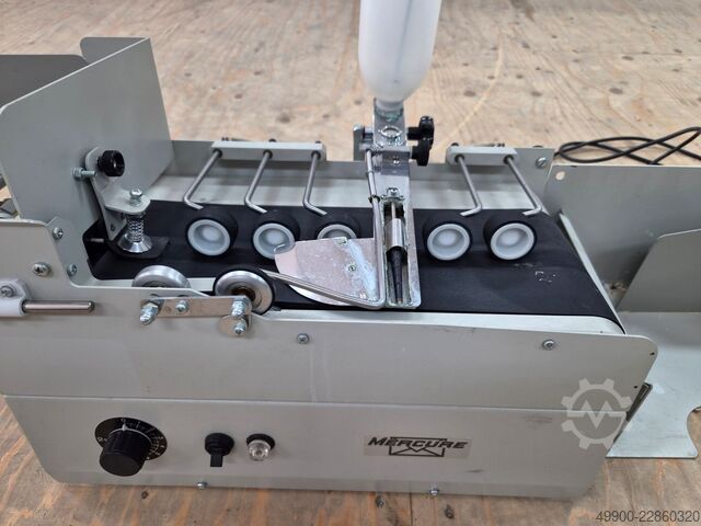 Envelope closing machine closingmachine Mercure Umschlag schliess maschine