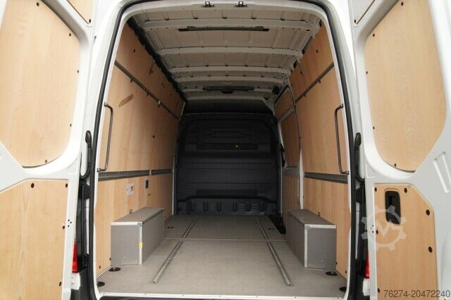 High top van Mercedes-Benz Sprinter 317 CDI Hochdach L2H2