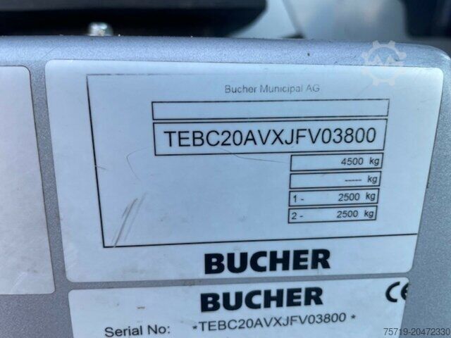 Sonderausbau-Transporter Bucher Citycat 2020