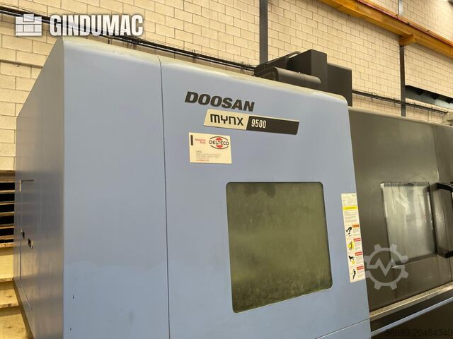 VERTIKALES BEARBEITUNGSZENTRUM DOOSAN MYNX 9500