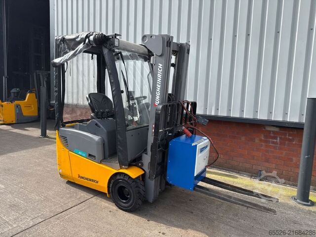 Elektro 3 Rad-Stapler Jungheinrich EFG 113 SP / 1487 Std. / Gewicht 2950 Kg