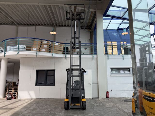 Elektro 3 Rad-Stapler Jungheinrich EFG 113 SP / 1487 Std. / Gewicht 2950 Kg
