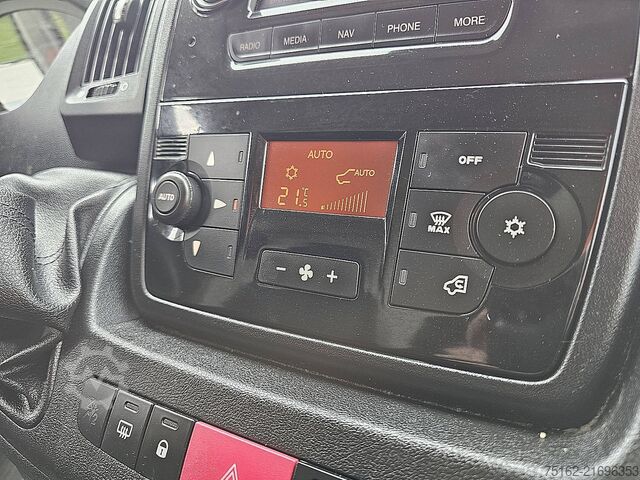 Hochdachkombi CITROEN JUMPER 2.2 L1H1 Navi Airco/ECC!