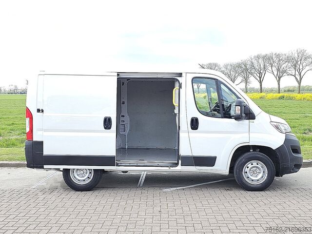 Hochdachkombi CITROEN JUMPER 2.2 L1H1 Navi Airco/ECC!