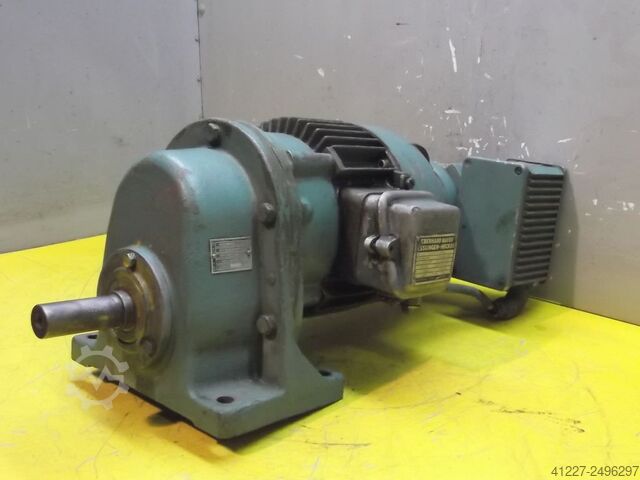 Gear motor 0.55 kW 453 rpm BAUER D042E/85KV