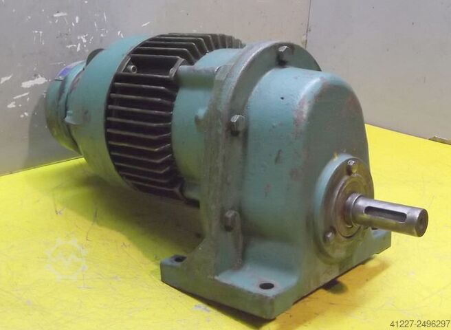 Gear motor 0.55 kW 453 rpm BAUER D042E/85KV