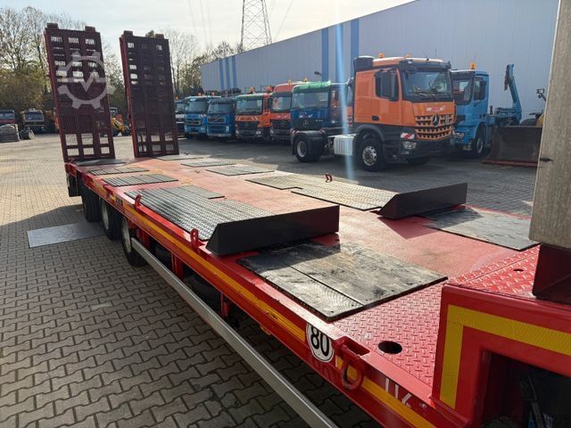 Standard tractor unit MERCEDES-BENZ 1845 Actros mit Goldhofer STN-L3-35/80 Tieflader