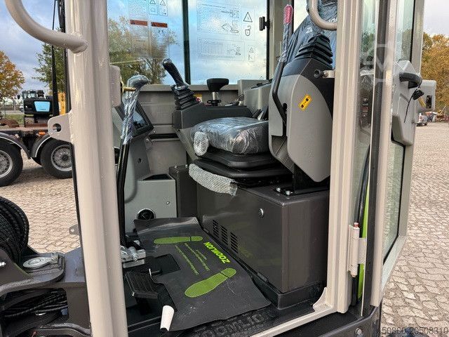 Mini excavator Zoomlion ZE27GU, Greifer u. Hammerhydr.,Klima,CE