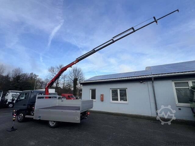 Truck-mounted crane van Fuso 6S15 Pritsche 3.0m Kran 4xhydr. Funk!