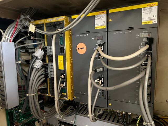 CNC-Drehmaschine mit Portallader Takamaz x20 hi server