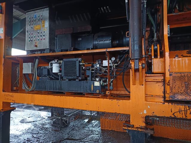 Single shaft shredder Doppstadt DW 3060 Büffel Elektrisch
