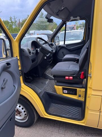 Mercedes-Benz SPRINTER 311 Mercedes-Benz SPRINTER 311