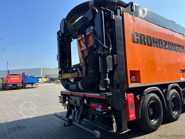 Suction vehicle MAN TGS 41.440 8x4 RSP 10 m3 Saugbagger