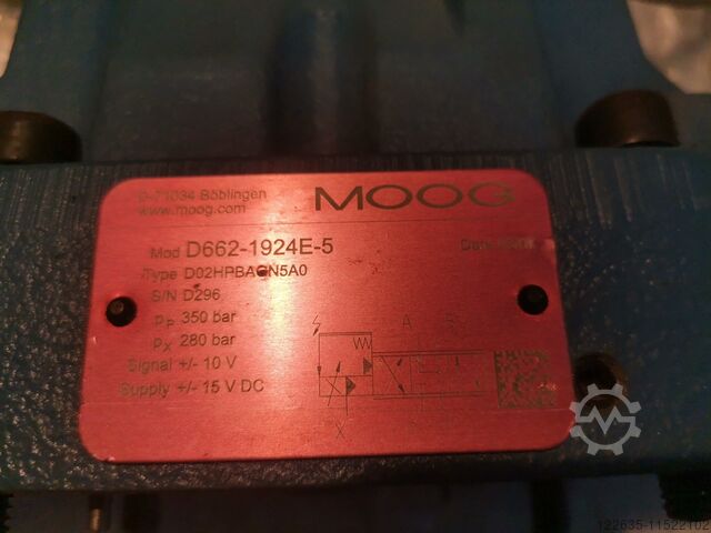MOOG D662-1924E-5     /    D02HPBAGN5A0