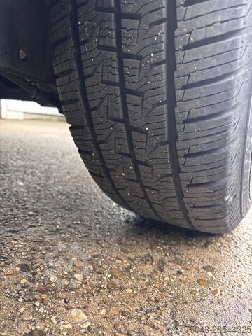 Box van Renault Trafic 2.0 Blue DCI*Klima*Temp*40Tkm*1.H