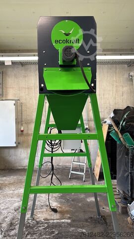Feinbiomasse pelletieren | EcoKraft RP18 GEN2 Pelletpresse mit Bunker und Sieb EcoKraft AG RP18 GEN2