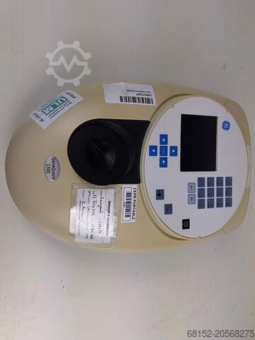 GE Healthcare GeneQuant 1300 Spectrophotometer GE Healthcare GeneQuant 1300