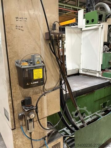 Mazak Mazak VTC-41L Vertikales CNC-Bearbeitungszentrum Mazak Mazak VTC-41L