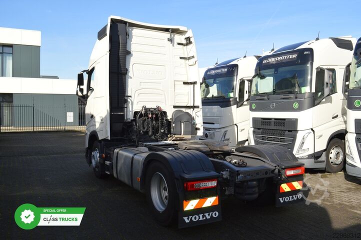 Standard tractor unit VOLVO FH 500 Globetrotter XL