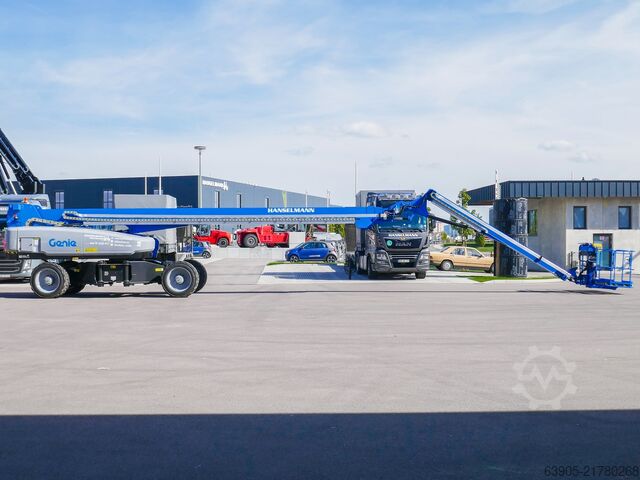 Telescopic work platforms Genie SX-135 XC