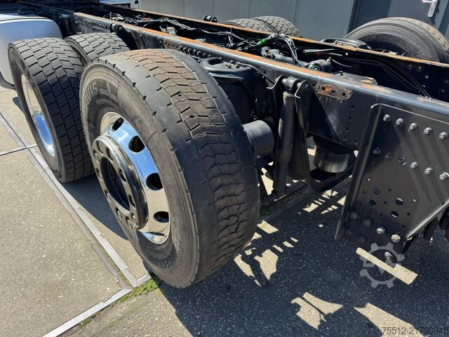 Chassis with cab MAN TGX 18.460 XLX / Tacho 2.0 / Chassis / Front St...