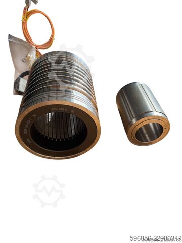 SIEMENS 1FE1093-6WV11-1BZ2-Z FZ616 3709 01 001 Synchronmotor 16,8–21,5 kW SIEMENS 1FE1093-6WV11-1BZ2-Z FZ616 3709 01 001 SILNIK SYNCHRONICZNY 16,8–21,5 kW