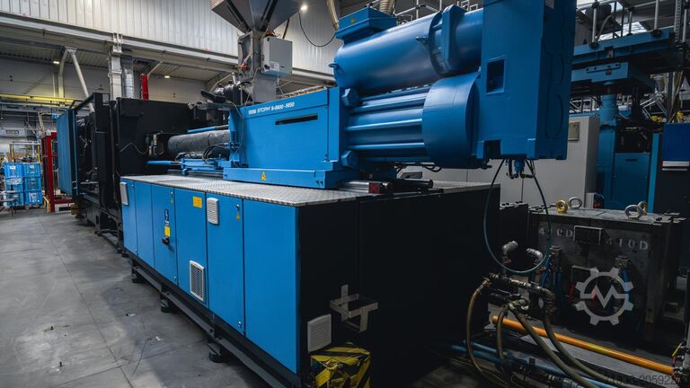 Spritzgießmaschine Stork S+ 6600-5650