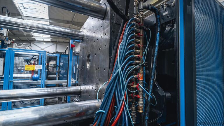 Spritzgießmaschine Stork S+ 9000-12550