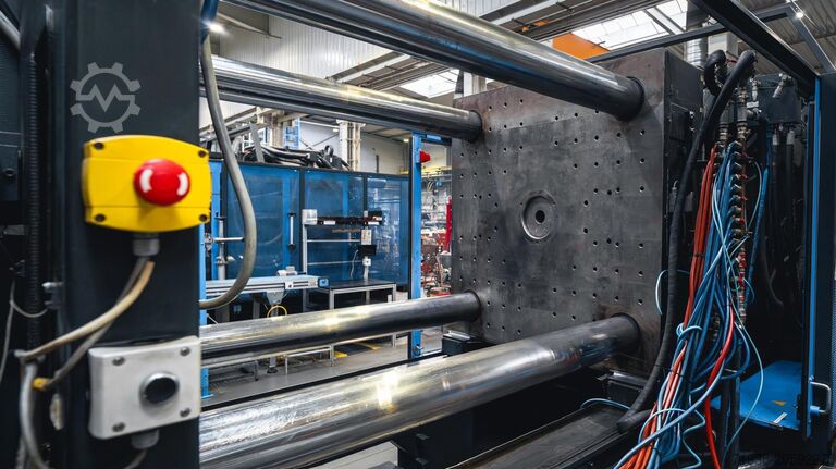 Spritzgießmaschine Stork S+ 9000-12550