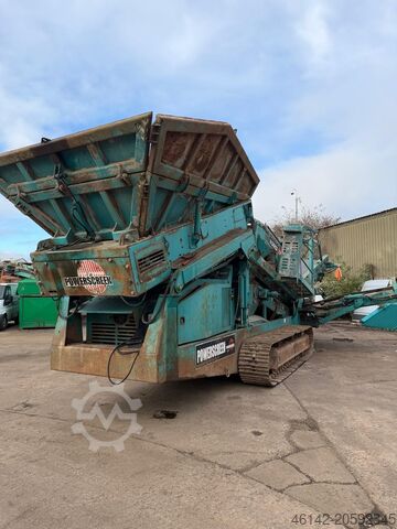 Tracked Screening Plant Powerscreen Warrior 1400