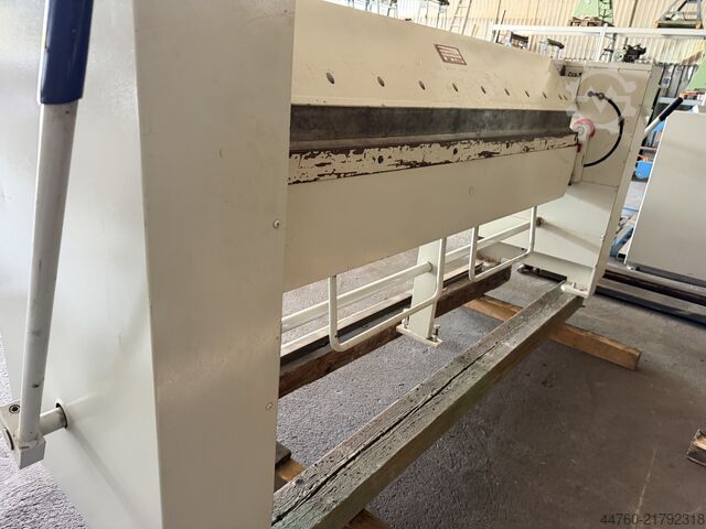 Sheet metal folder Schröder AKV 2000