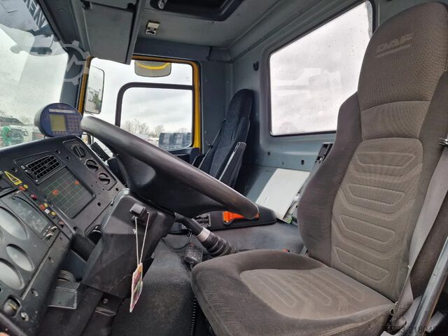 Cable system DAF CF 250 6x2*4 - Hooklift - HIAB 102 Crane - Manu...