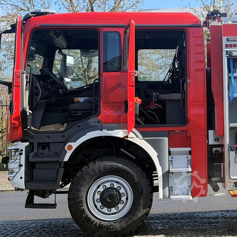 Fire truck MAN TGM 13.320 Allrad TLF 3000 4000 l Wasser