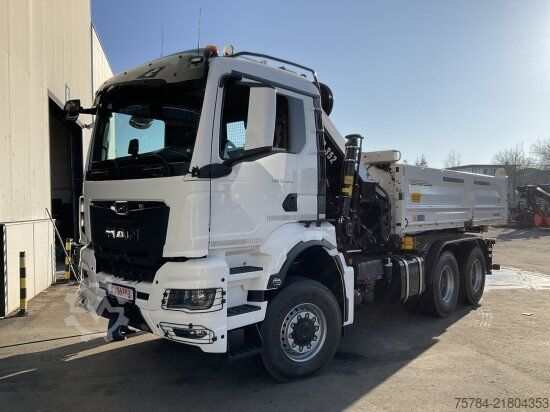 Three-sided tipper truck MAN TGS  33.520 6X6 NEU 3-S-KIPPER BORDMATIK HIAB KRAN X-352E HIPRO, MIETKAUF MGL