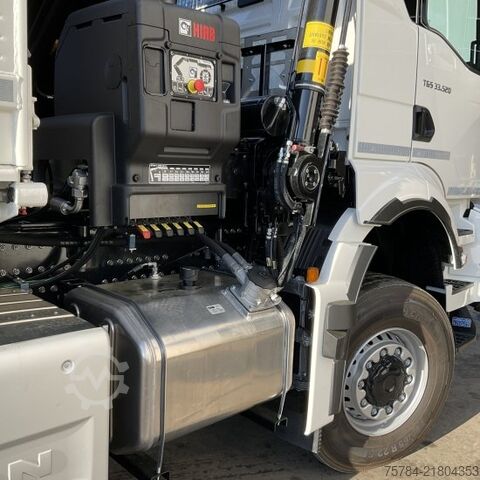 Three-sided tipper truck MAN TGS 33.520 6X6 NEU 3-S-KIPPER BORDMATIK HIAB KRAN X-352E HIPRO, MIETKAUF MGL