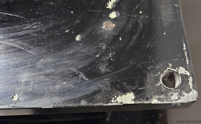 Robot pedestal, robot base, height 700mm Fanuc Robotersockel