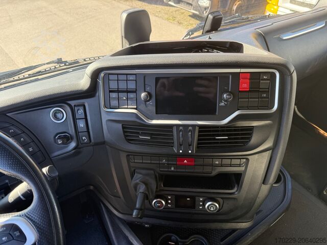 Standard-Sattelzugmaschine Iveco S WAY 490