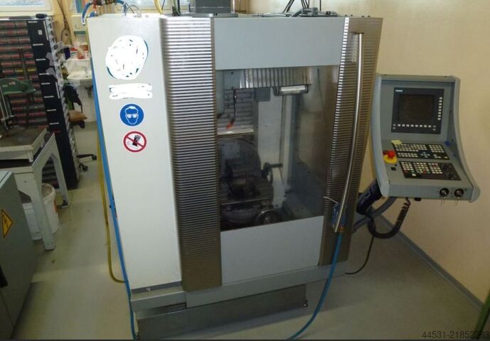 Universal machining center Deckel Maho DMU 35 M