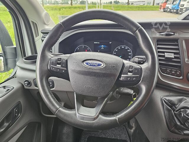 High-roof van FORD TRANSIT 2.0 L2H2 Euro6 Trekhaak!