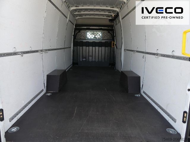 High top van IVECO 35S16A8V