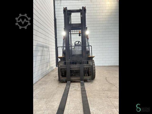 Forklift TCM FD 40 T 8