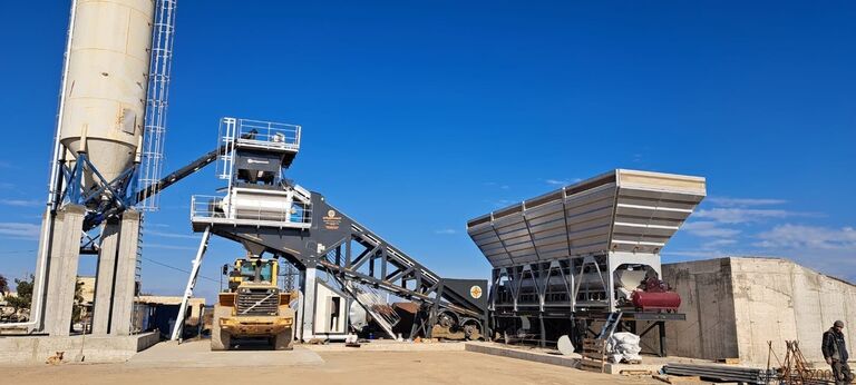 Concrete mixing plant Polygonmach PMC-120 120m3 hour mobile concrete batching p...