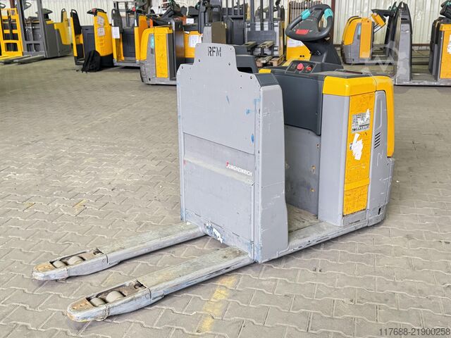 Horizontal order picker Jungheinrich ECE 220 - BJ. 2019 - Sonderpreis - 2t