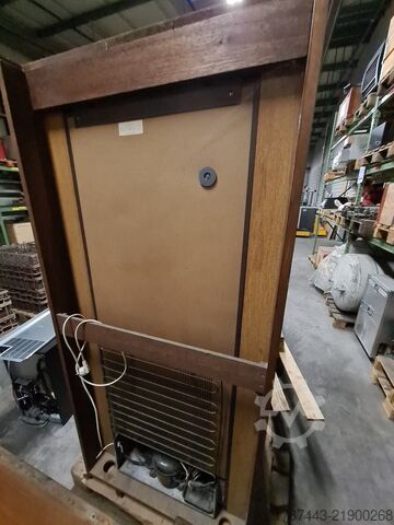 Wine climate cabinet Eurocave E210 California