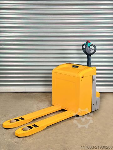 Low lift truck pedestrian Jungheinrich EJE 225 - Service Neu - Batterie 87% - 2,5t - Nur 2.967 Std.