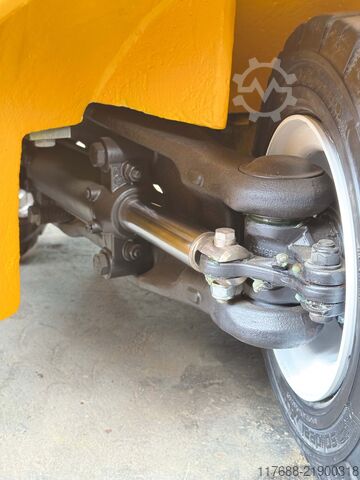 LPG front loader Jungheinrich TFG 320s - Service Neu - VW Motor - 4.5m Hub - 2t