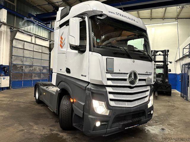 Standard SZM MERCEDES-BENZ 1845 Actros