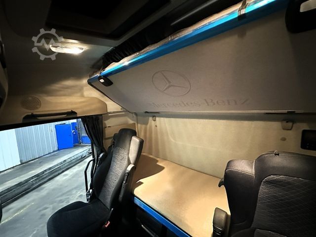 Standard SZM MERCEDES-BENZ 1845 Actros