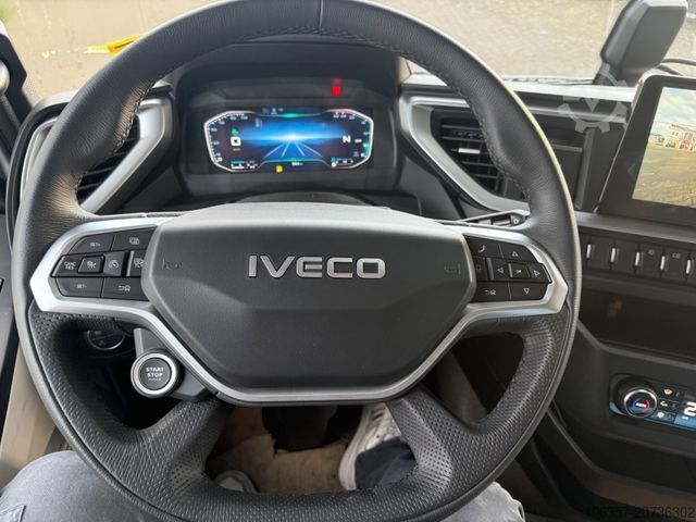 Standard tractor unit IVECO STRALIS S-WAY AS440S50T/P Intarder 6x Stück